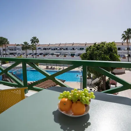 Parque Don Jose Pool View Daire